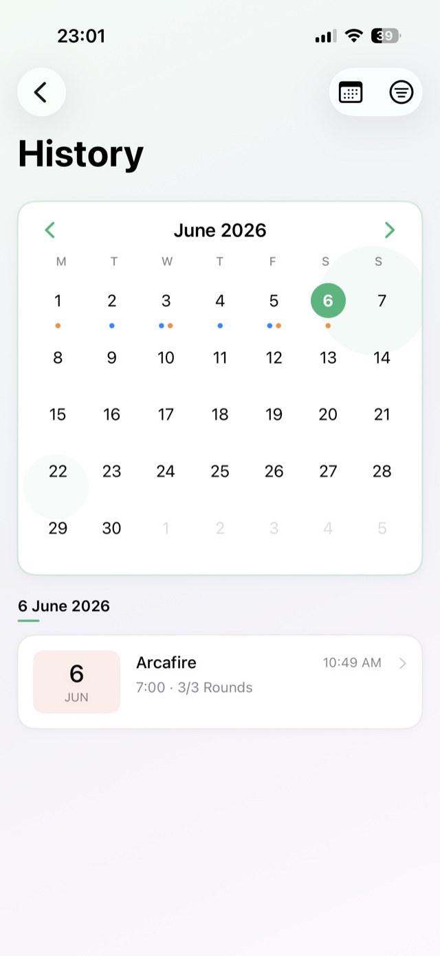 History screen with the training calendar and progress over time